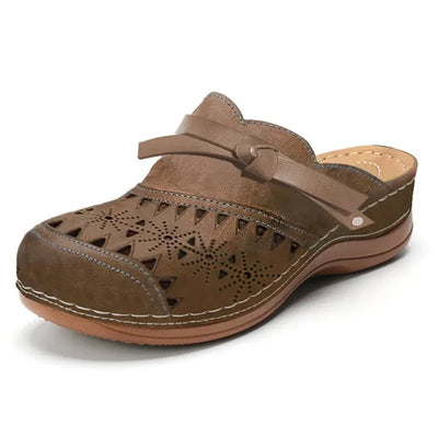 Lya CloudWalk Orthopaedic Comfort Clogs
