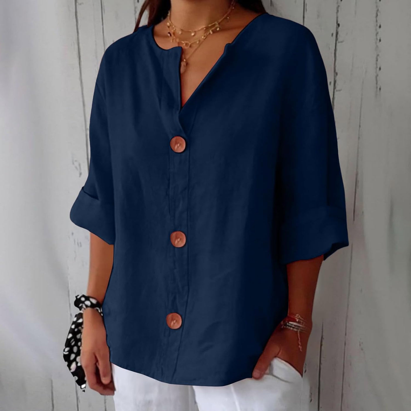 Noora™ | Chic Linen Blouse for a Touch of Timeless Elegance