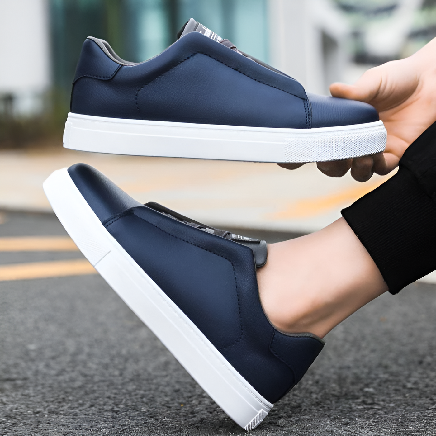 JAY| Navy Leather Sneakers
