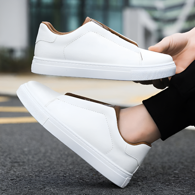 JAY| Navy Leather Sneakers