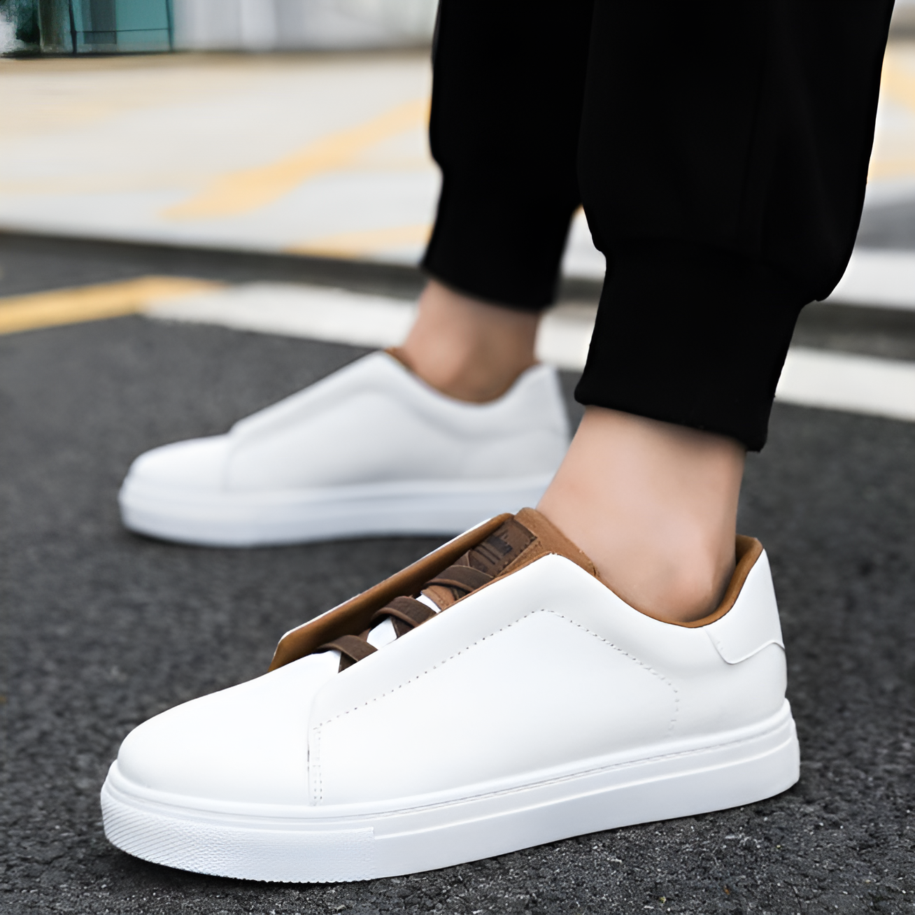 JAY| Navy Leather Sneakers